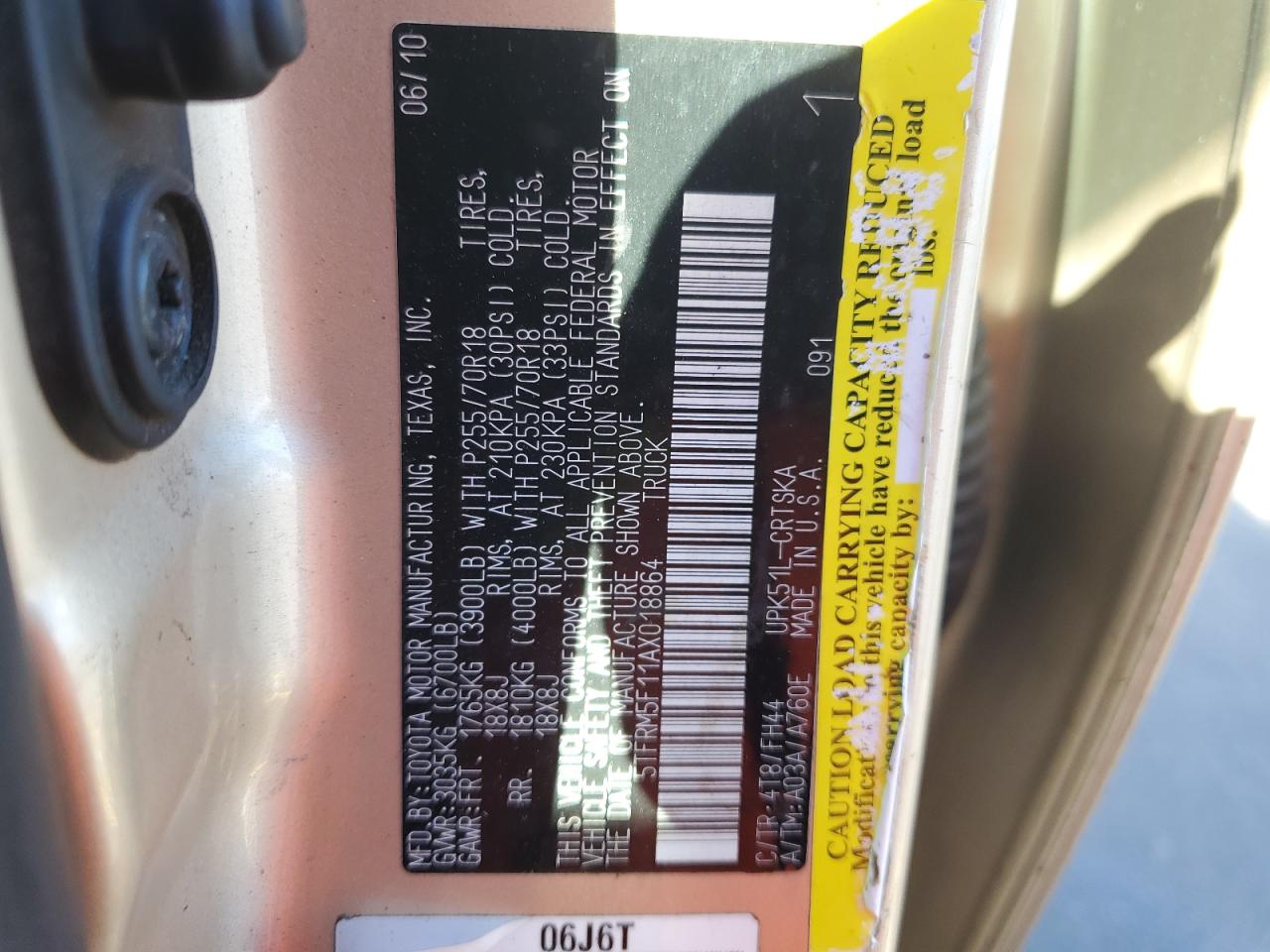 TOYOTA TUNDRA DOUBLE CAB SR5