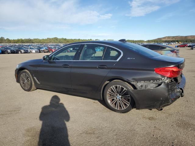 2019 BMW 530XE #3302948613