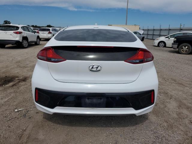 2018 HYUNDAI IONIQ BLUE - KMHC65LC8JU064968