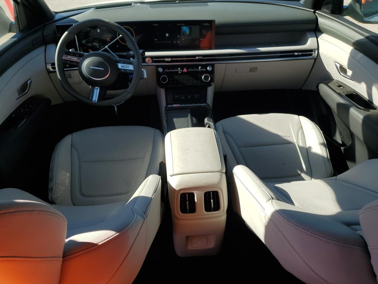 HYUNDAI TUCSON LIMITED