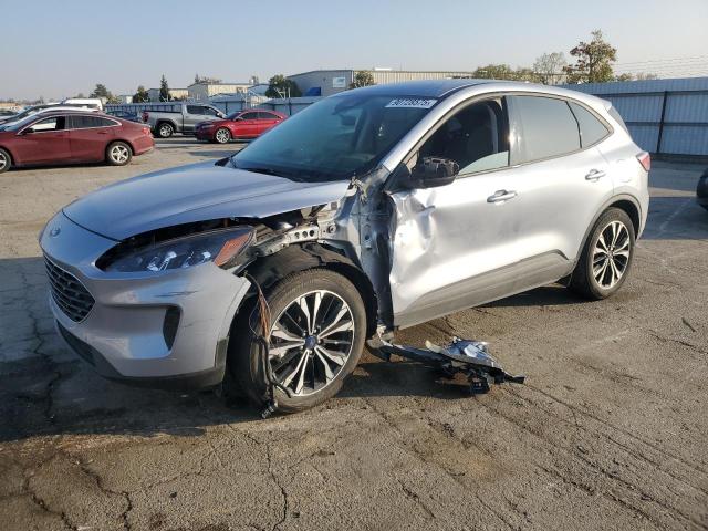 Global Auto Auctions: 2022 FORD ESCAPE SE