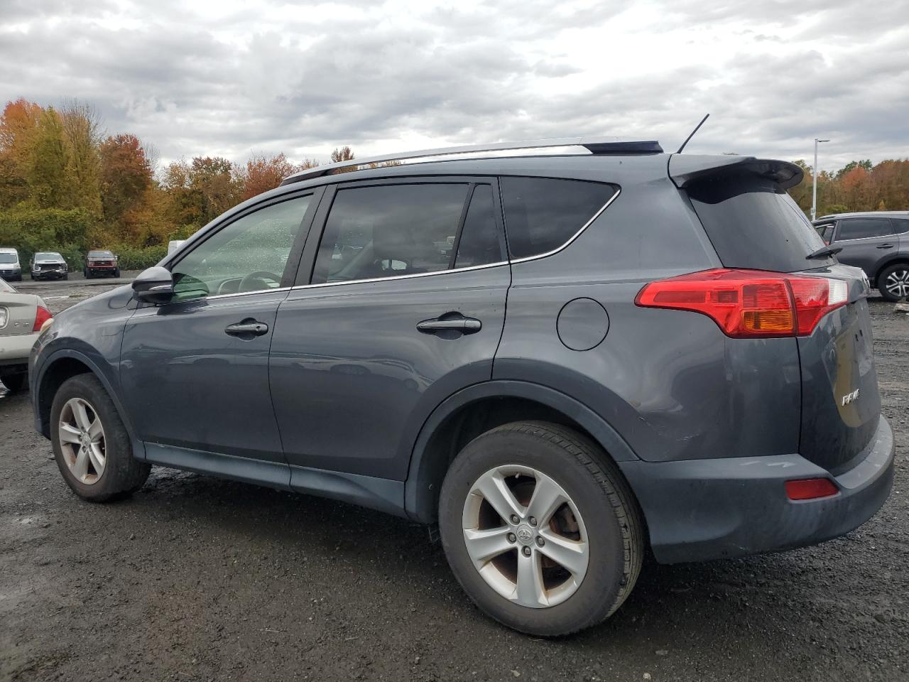 Lot #3311582807 2014 TOYOTA RAV4 XLE