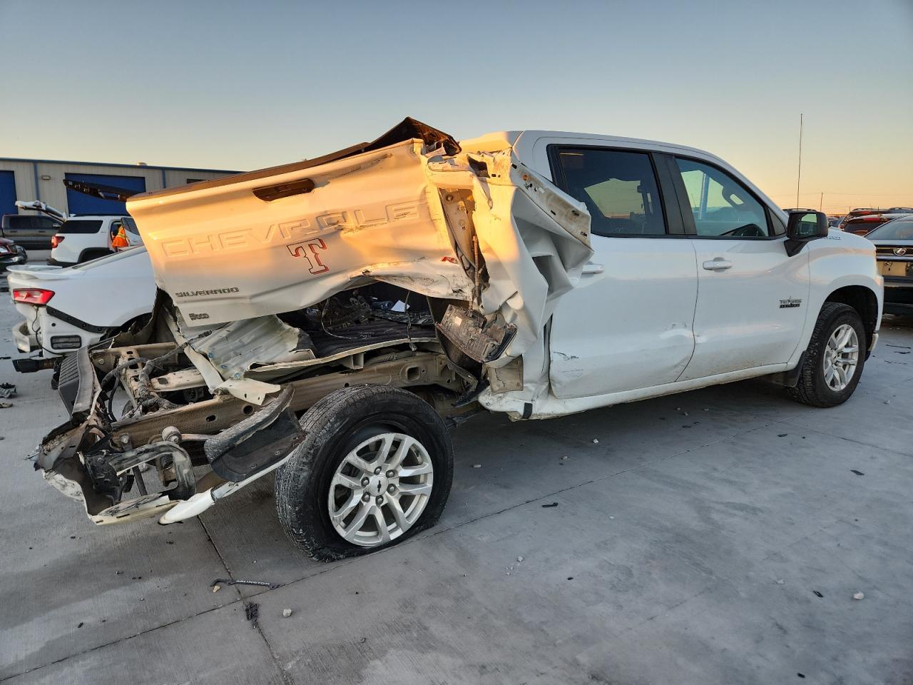 CHEVROLET SILVERADO C1500 RST