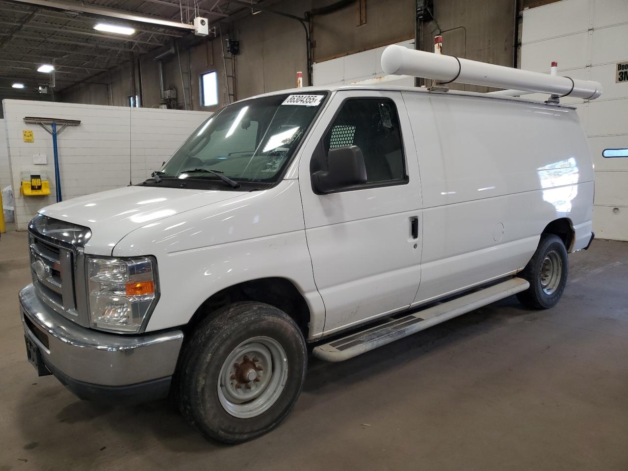 FORD ECONOLINE E250 VAN