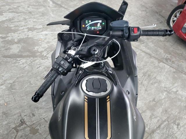 2023 KAWASAKI EX650 R - ML5EXER1XPDA82099