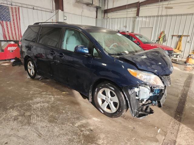 2011 TOYOTA SIENNA LE - 5TDKK3DC0BS054701