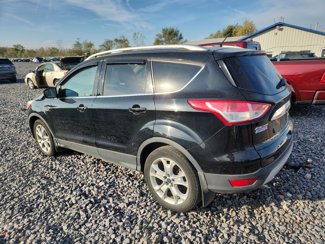 FORD ESCAPE TITANIUM
