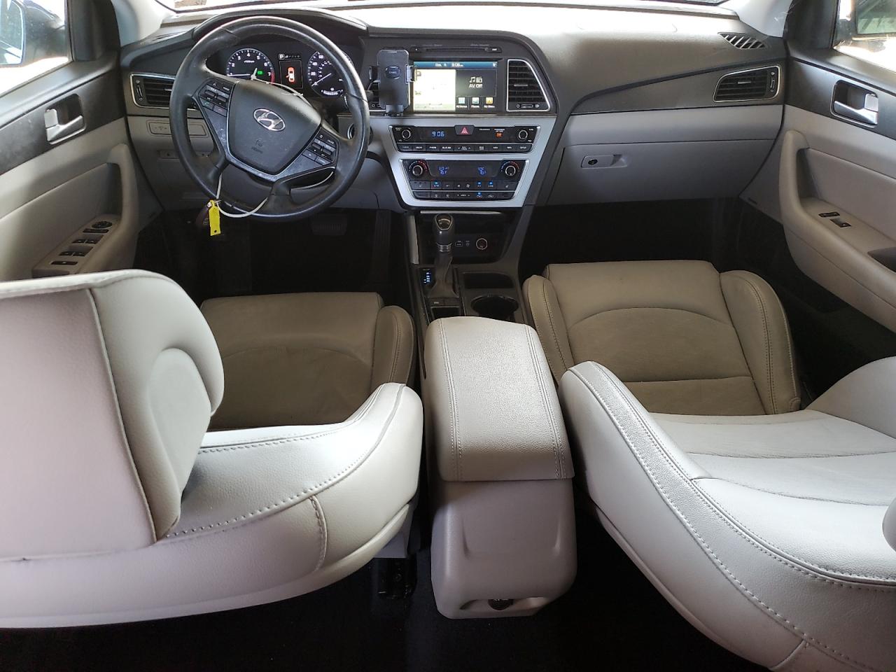 HYUNDAI SONATA SPORT