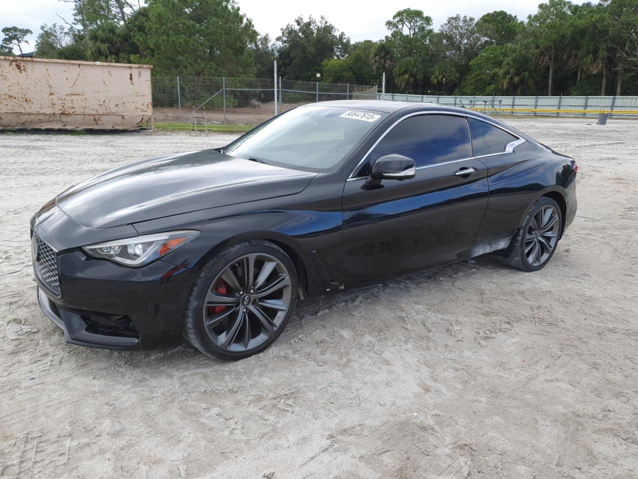 INFINITI Q60 RED SPORT 400