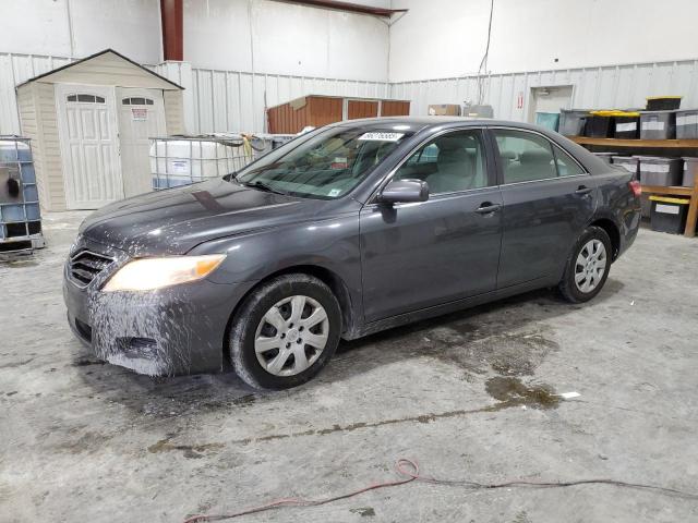 TOYOTA CAMRY BASE