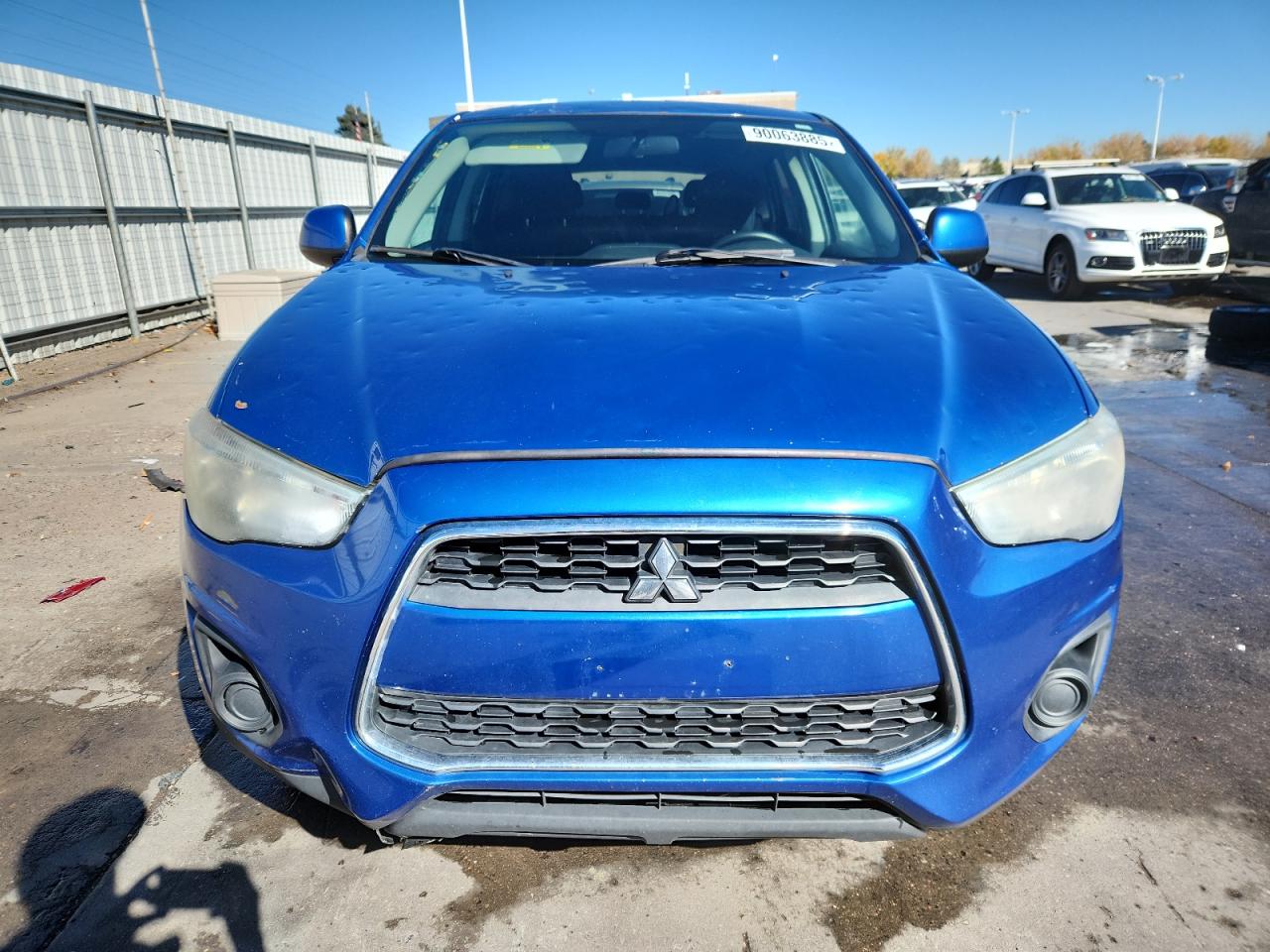 MITSUBISHI OUTLANDER ES