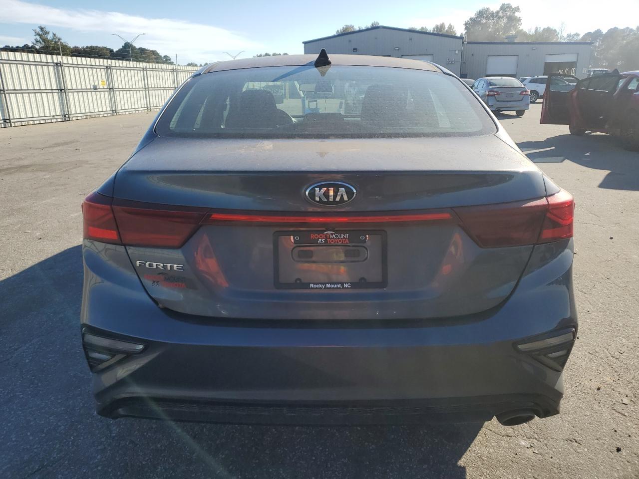 KIA FORTE FE