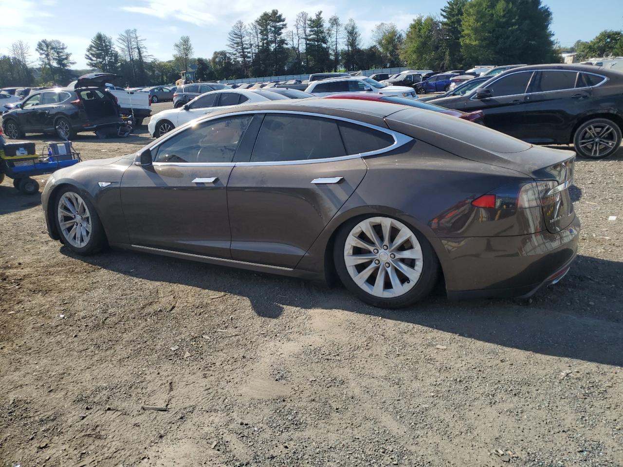 TESLA MODEL S
