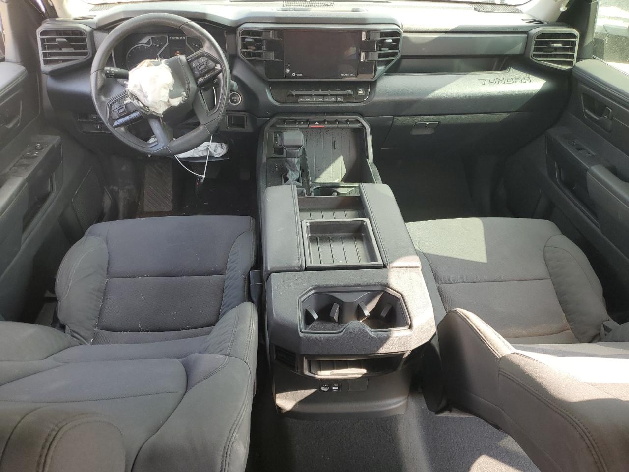 TOYOTA TUNDRA CREWMAX SR