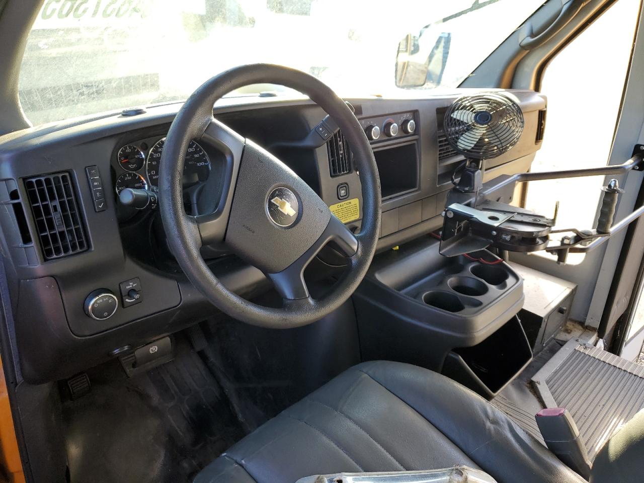 Lot #3271587401 2011 CHEVROLET MINOTOUR G3500