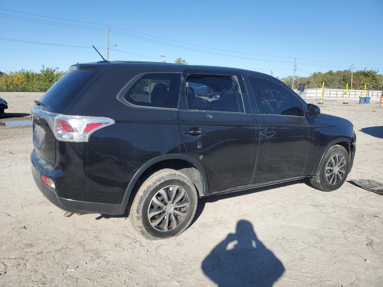 MITSUBISHI OUTLANDER ES