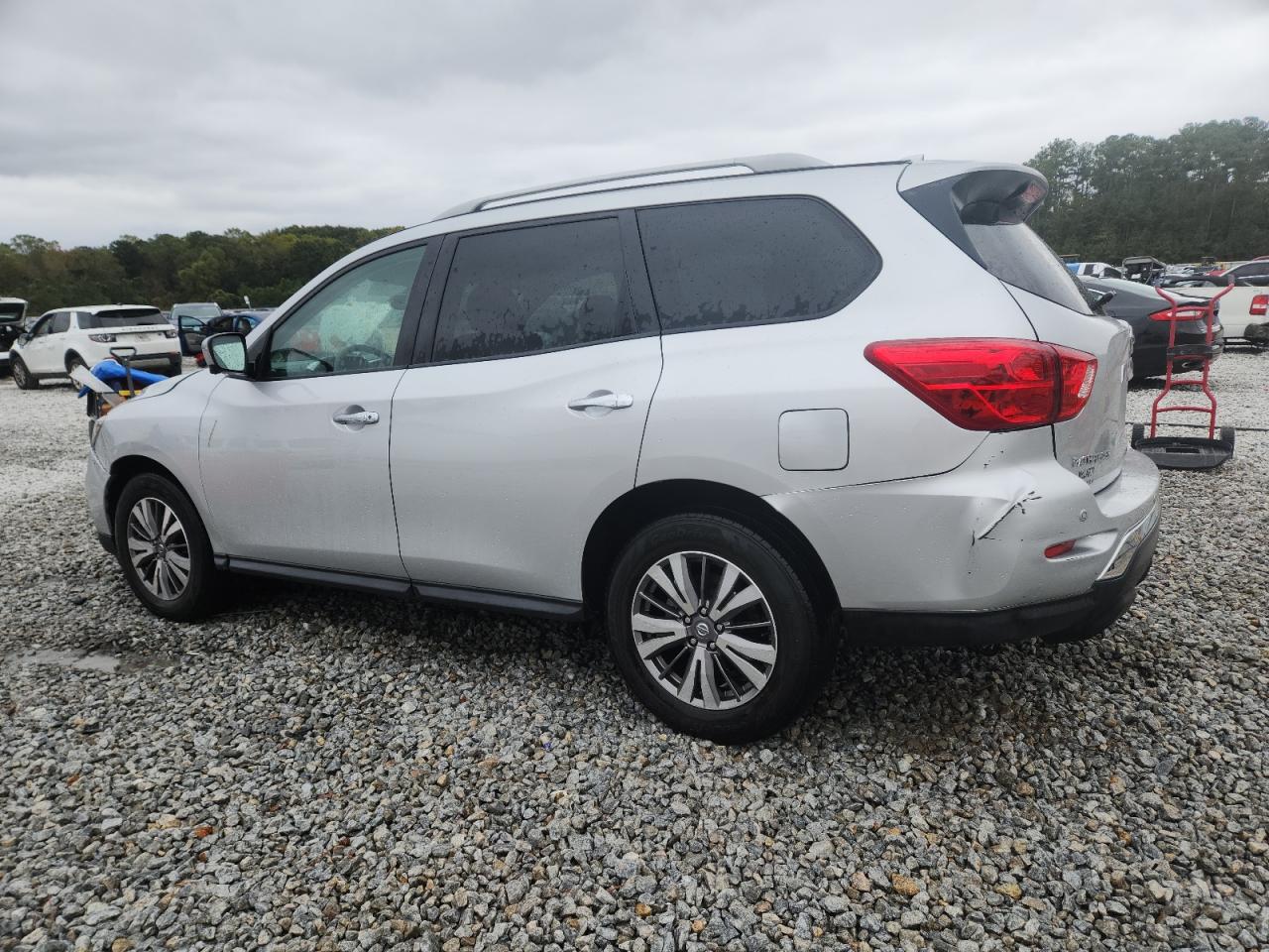 NISSAN PATHFINDER SL