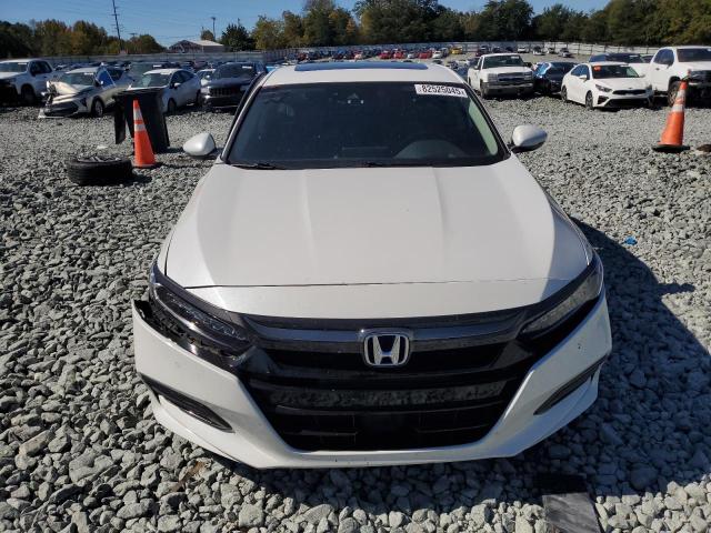 2018 HONDA ACCORD TOU - 1HGCV2F97JA027208