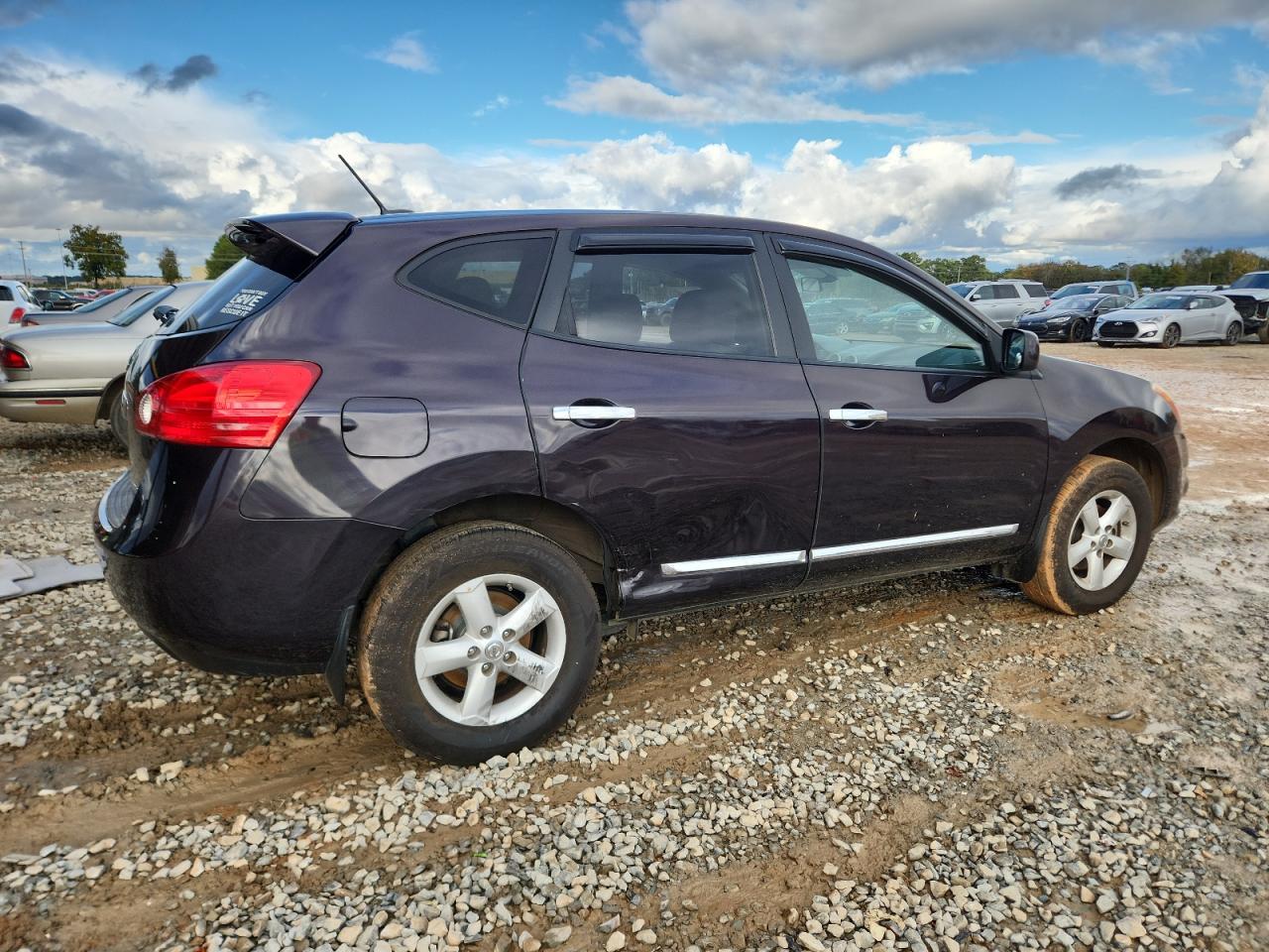 NISSAN ROGUE S