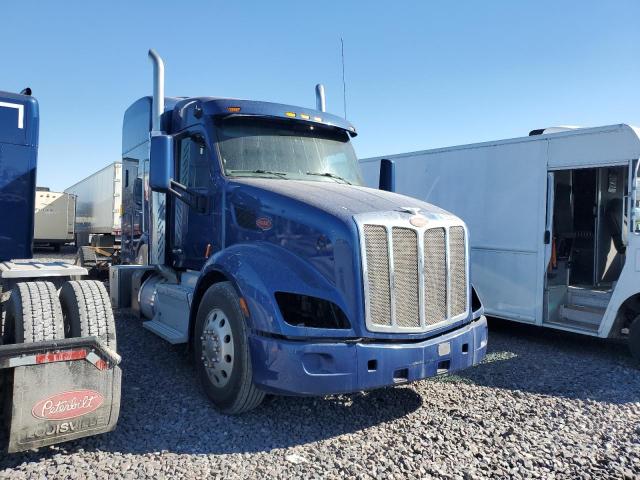 Global Auto Auctions: 2016 PETERBILT TRACTOR 579