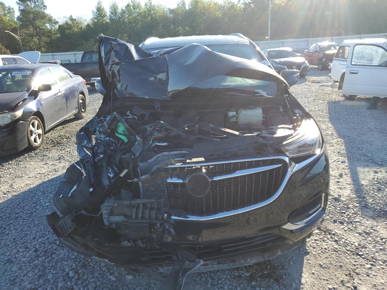 BUICK ENCLAVE ESSENCE