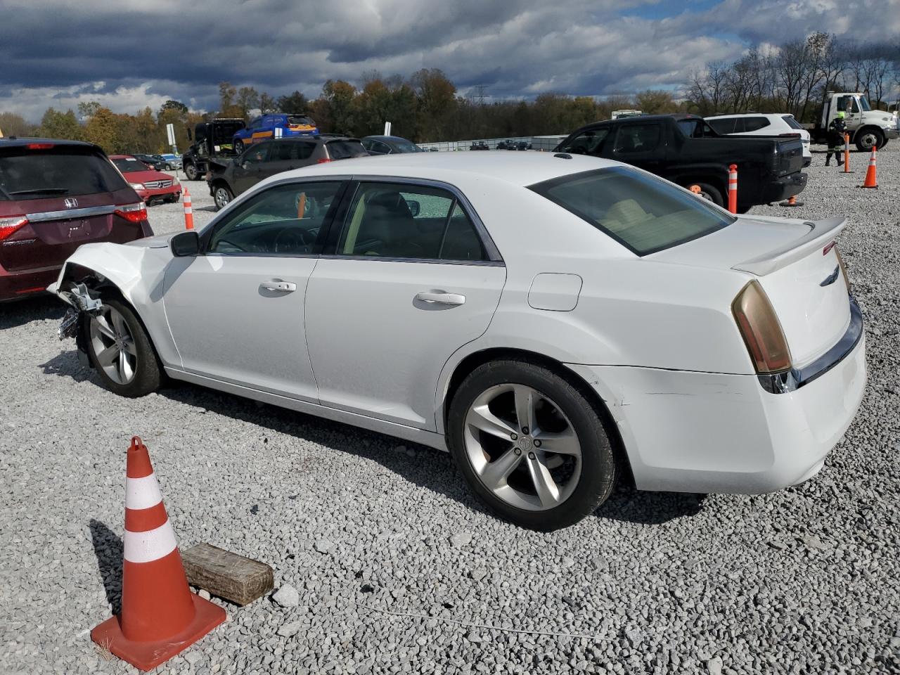 CHRYSLER 300