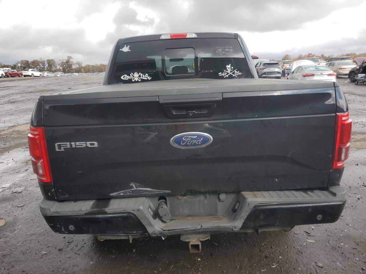 FORD F-150 SUPERCREW