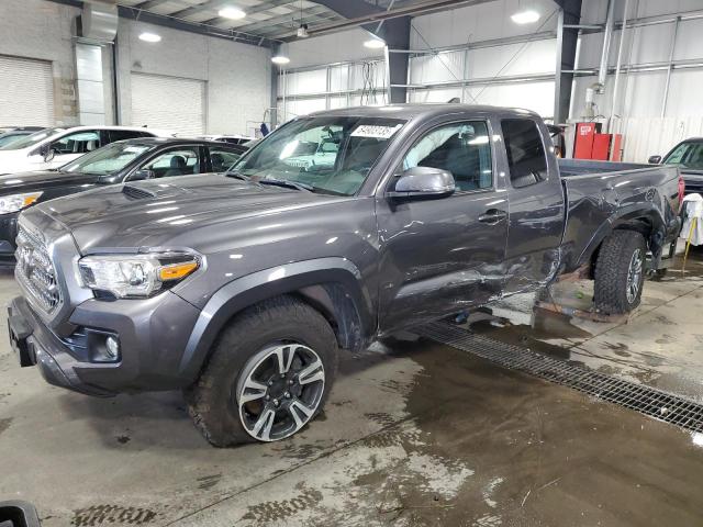 Global Auto Auctions: 2017 TOYOTA TACOMA ACC