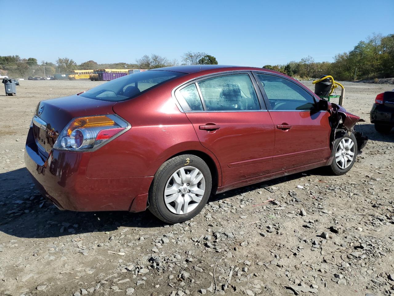 NISSAN ALTIMA BASE