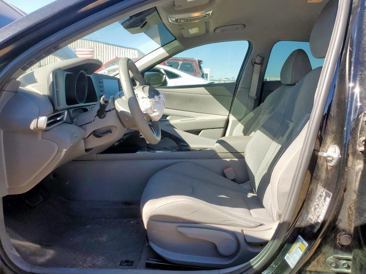 HYUNDAI ELANTRA BLUE