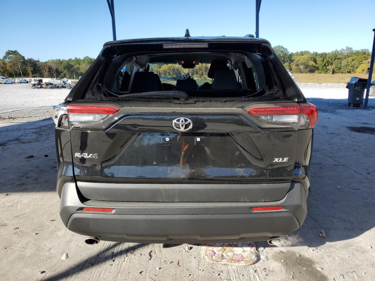 TOYOTA RAV4 XLE