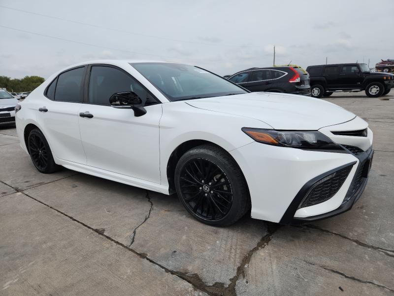 2022 TOYOTA CAMRY SE - 4T1G11AK8NU033910