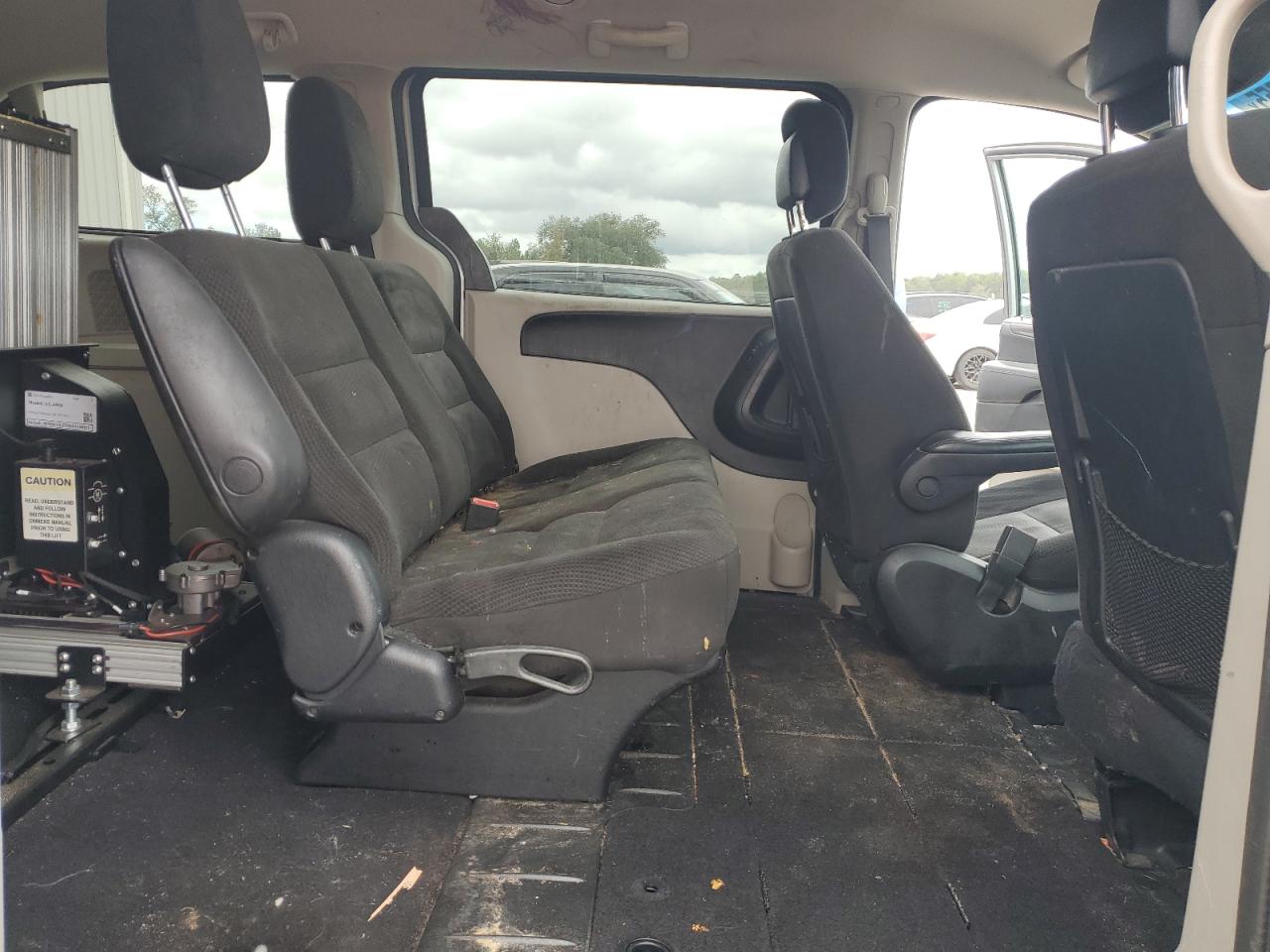 DODGE GRAND CARAVAN SE