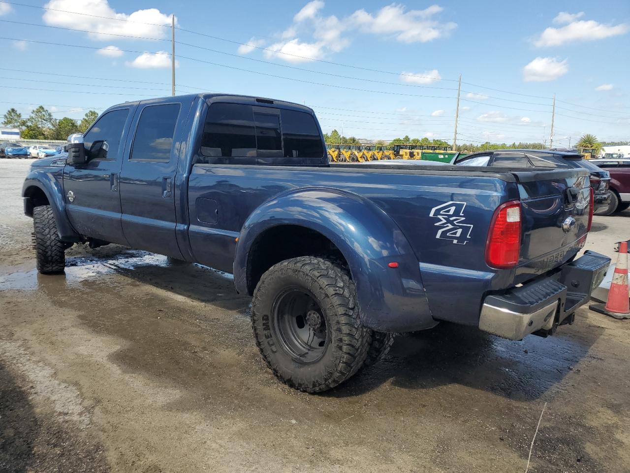 FORD F-350 SUPER DUTY