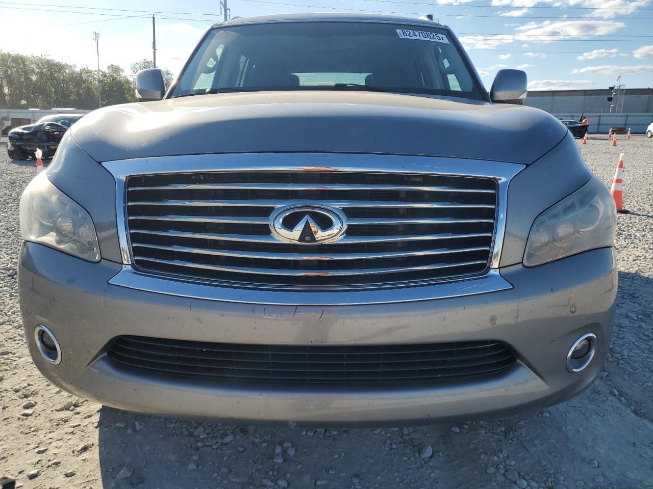 INFINITI QX56