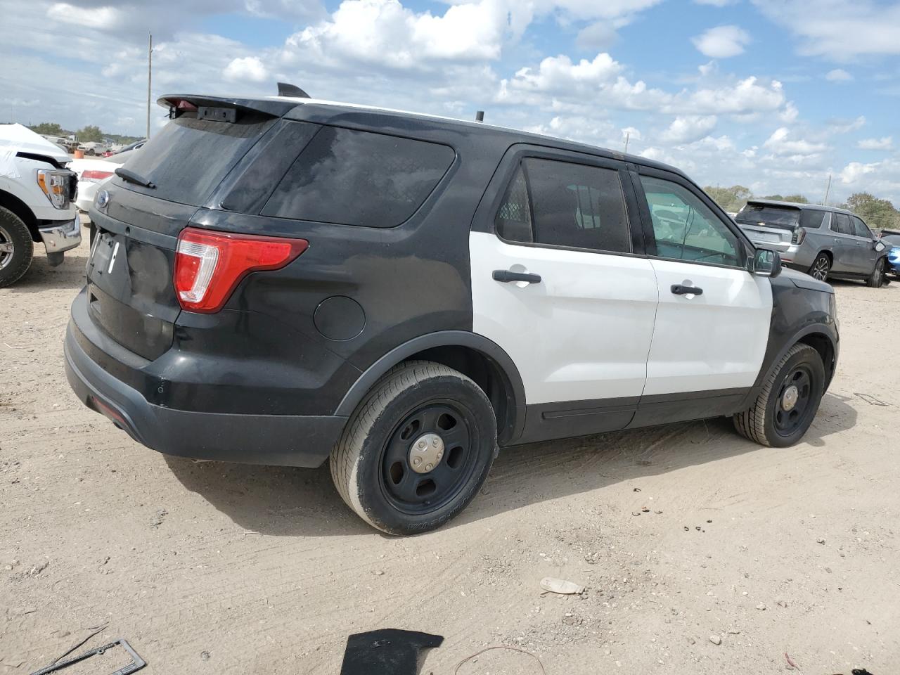 FORD EXPLORER POLICE INTERCEPTOR