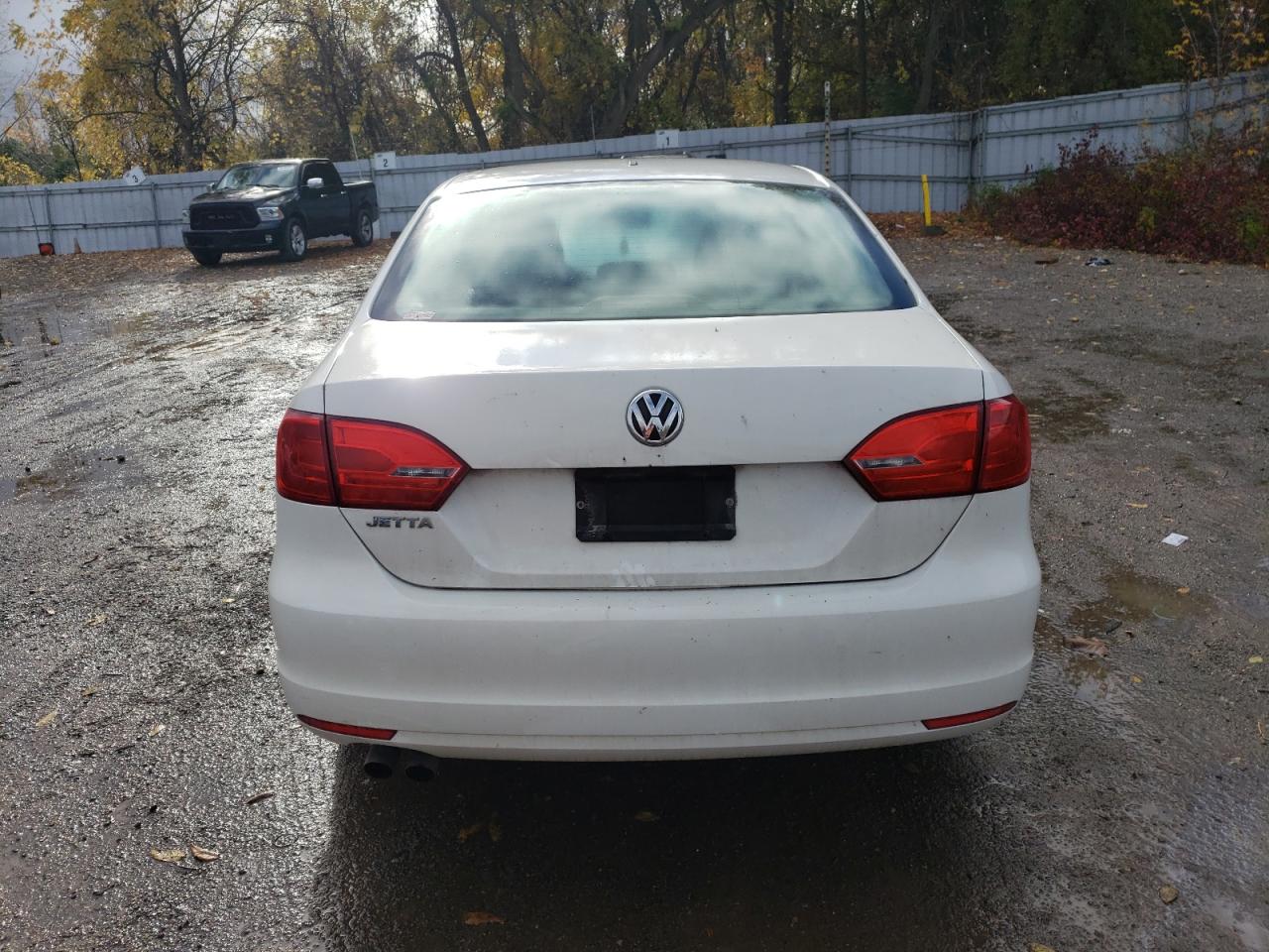 VOLKSWAGEN JETTA BASE