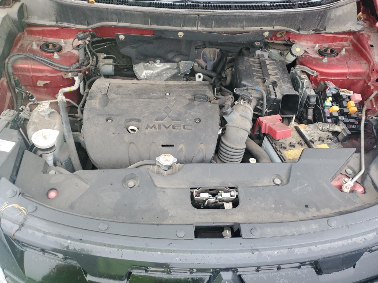 MITSUBISHI OUTLANDER ES