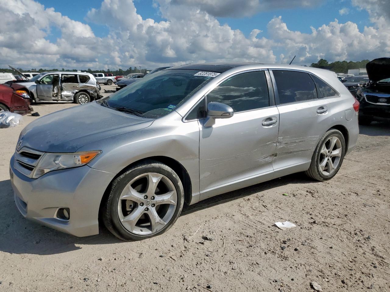  Salvage Toyota Venza