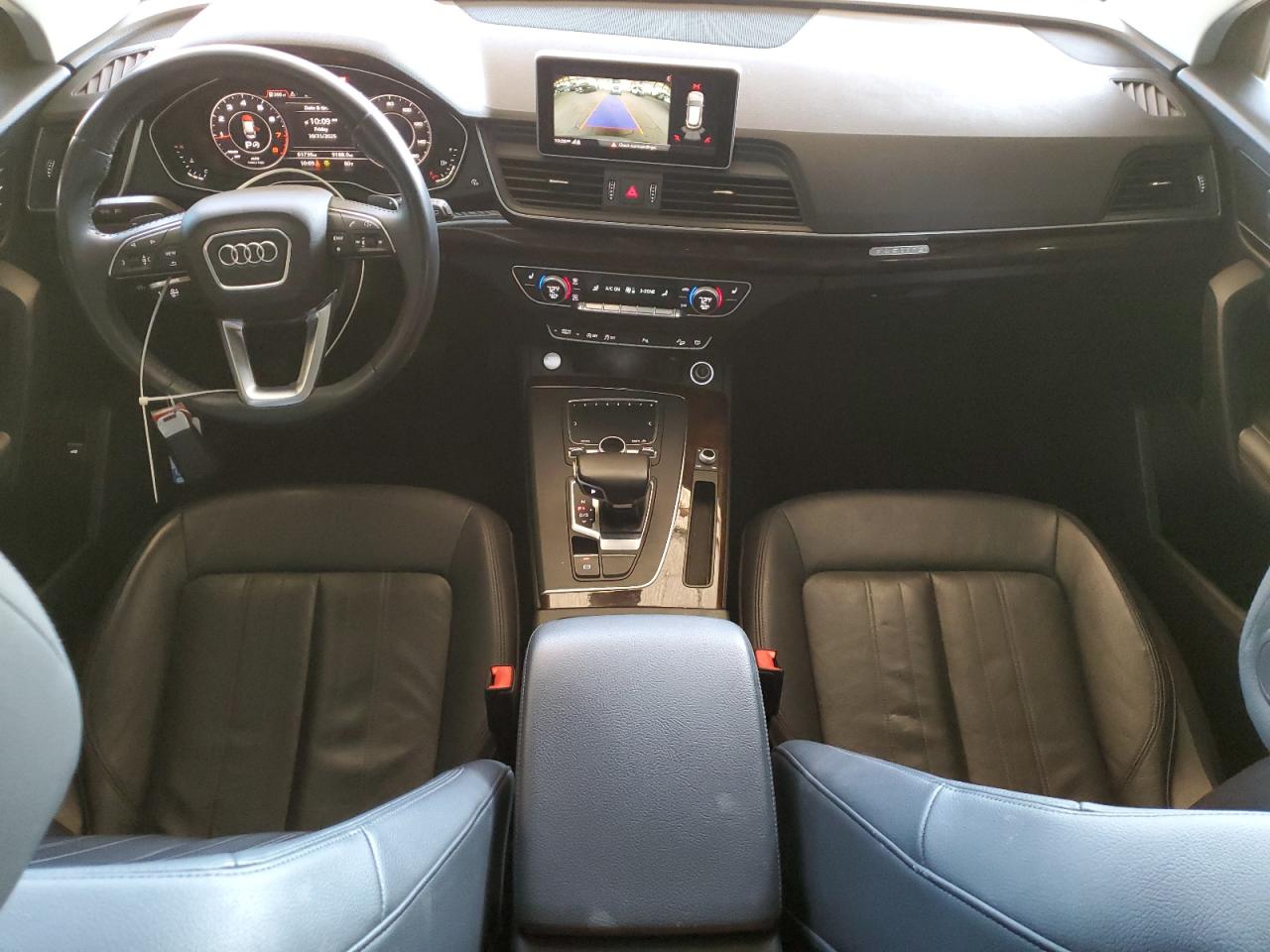 AUDI Q5 PREMIUM PLUS