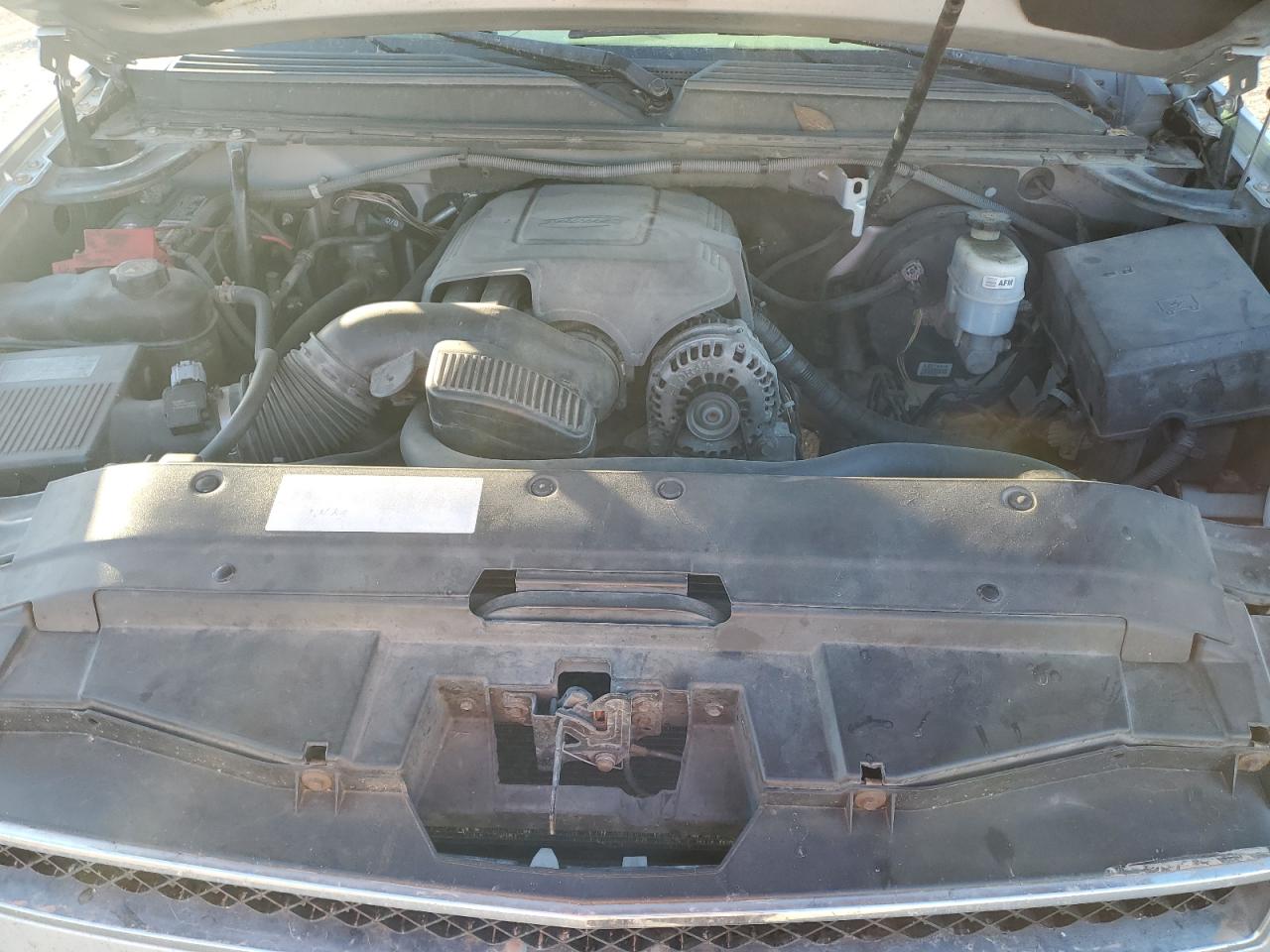 CHEVROLET SUBURBAN C1500 LT