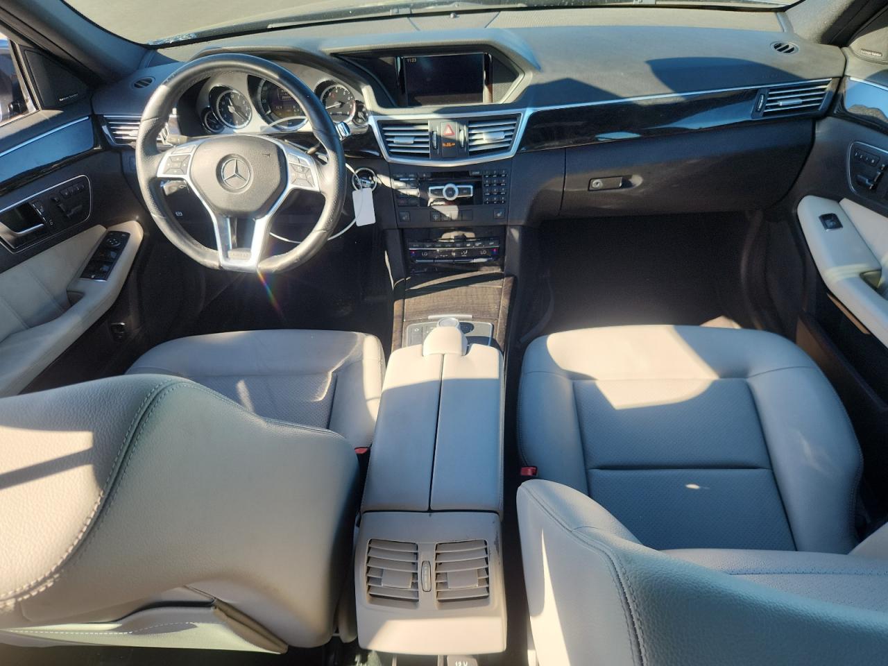 MERCEDES-BENZ E-CLASS 350