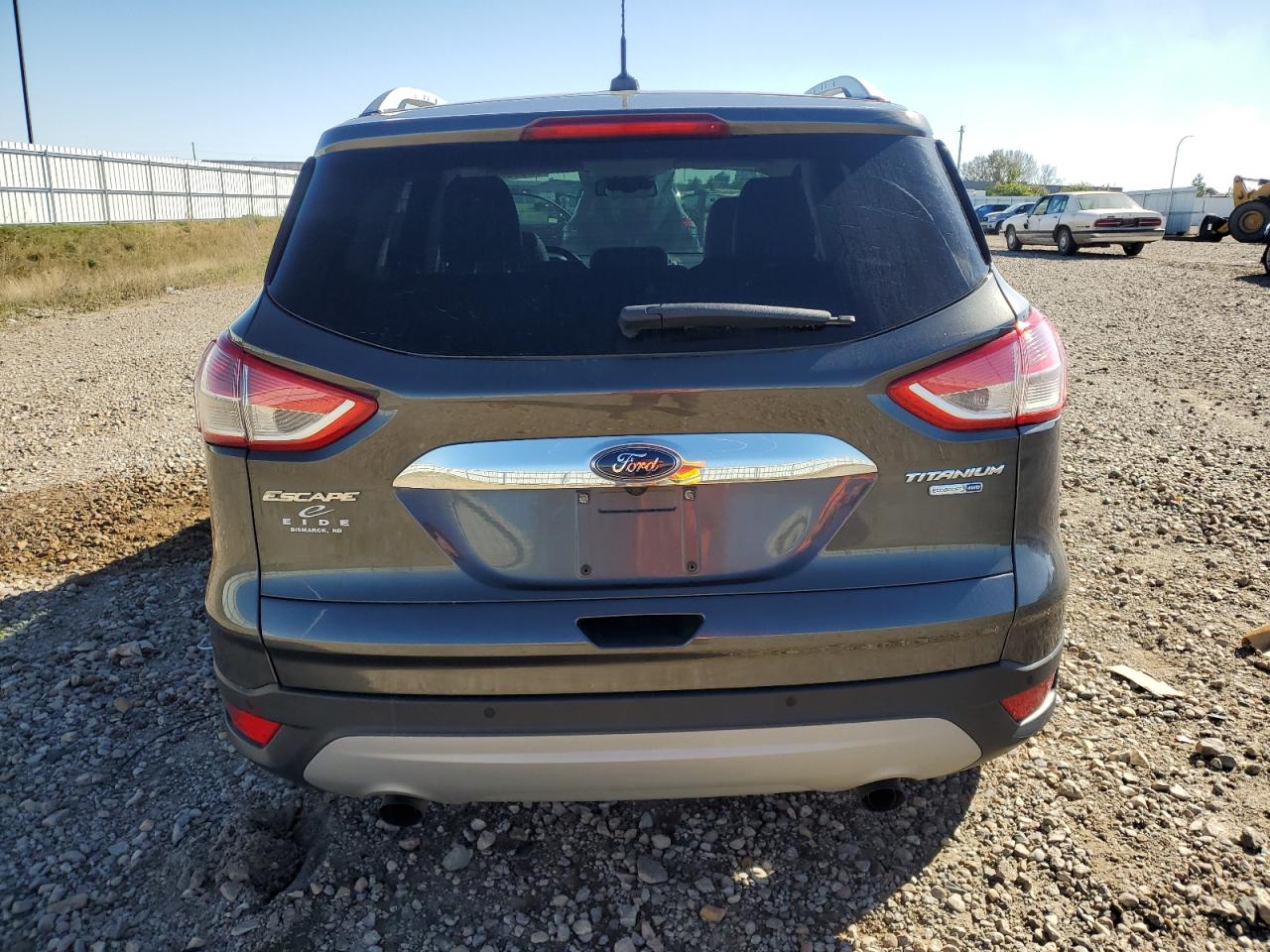 FORD ESCAPE TITANIUM