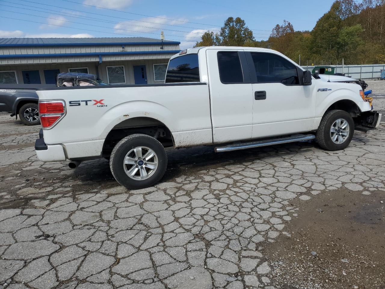 FORD F-150 SUPER CAB