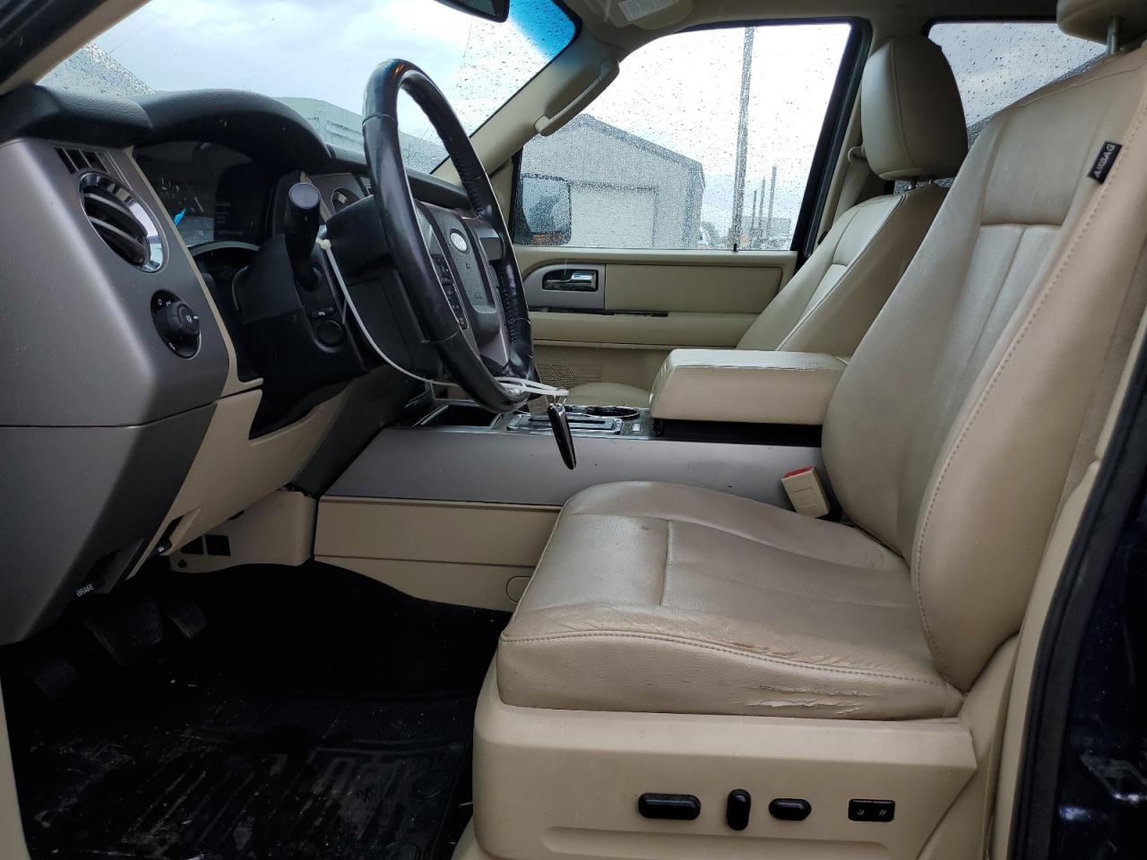 FORD EXPEDITION LIMITED