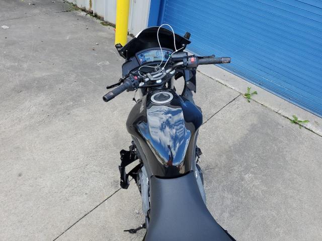 2011 KAWASAKI EX650 C - JKAEXEC12BDA76069