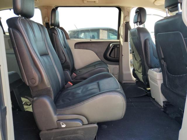 2013 CHRYSLER TOWN & COU - 2C4RC1BG7DR821610