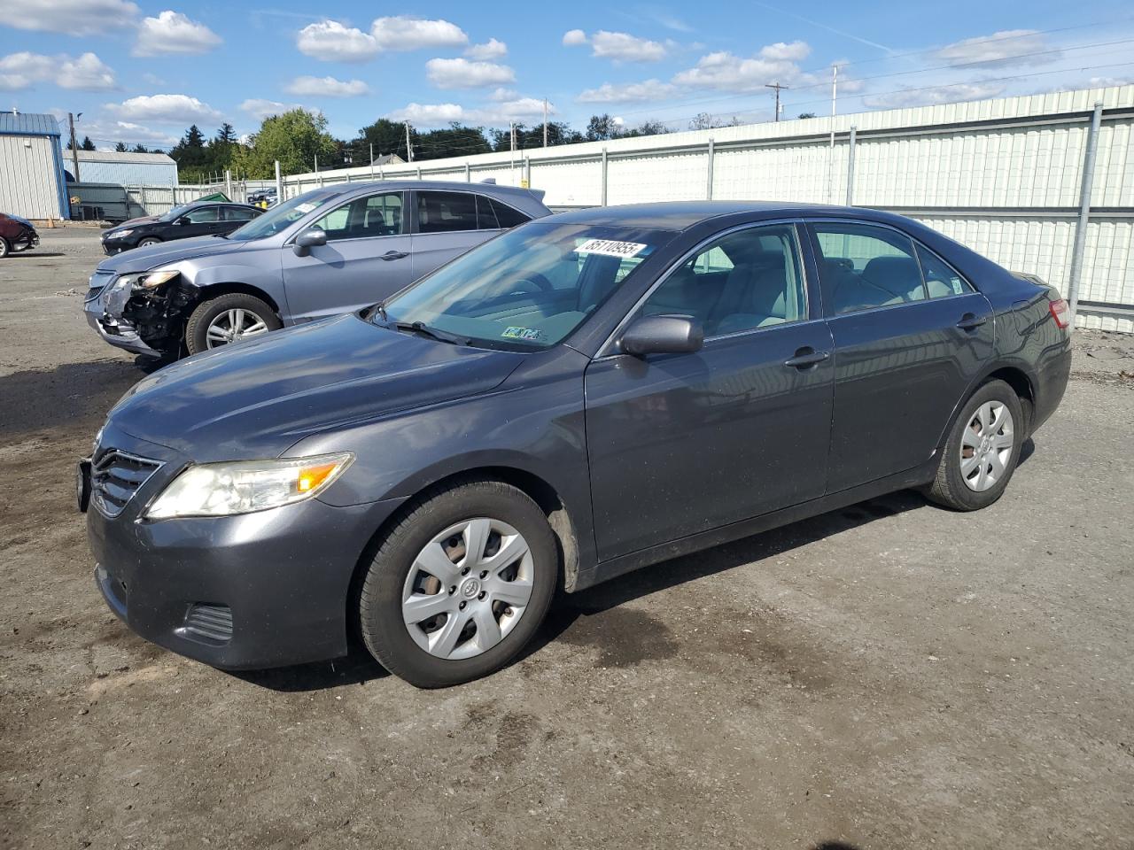 TOYOTA CAMRY BASE