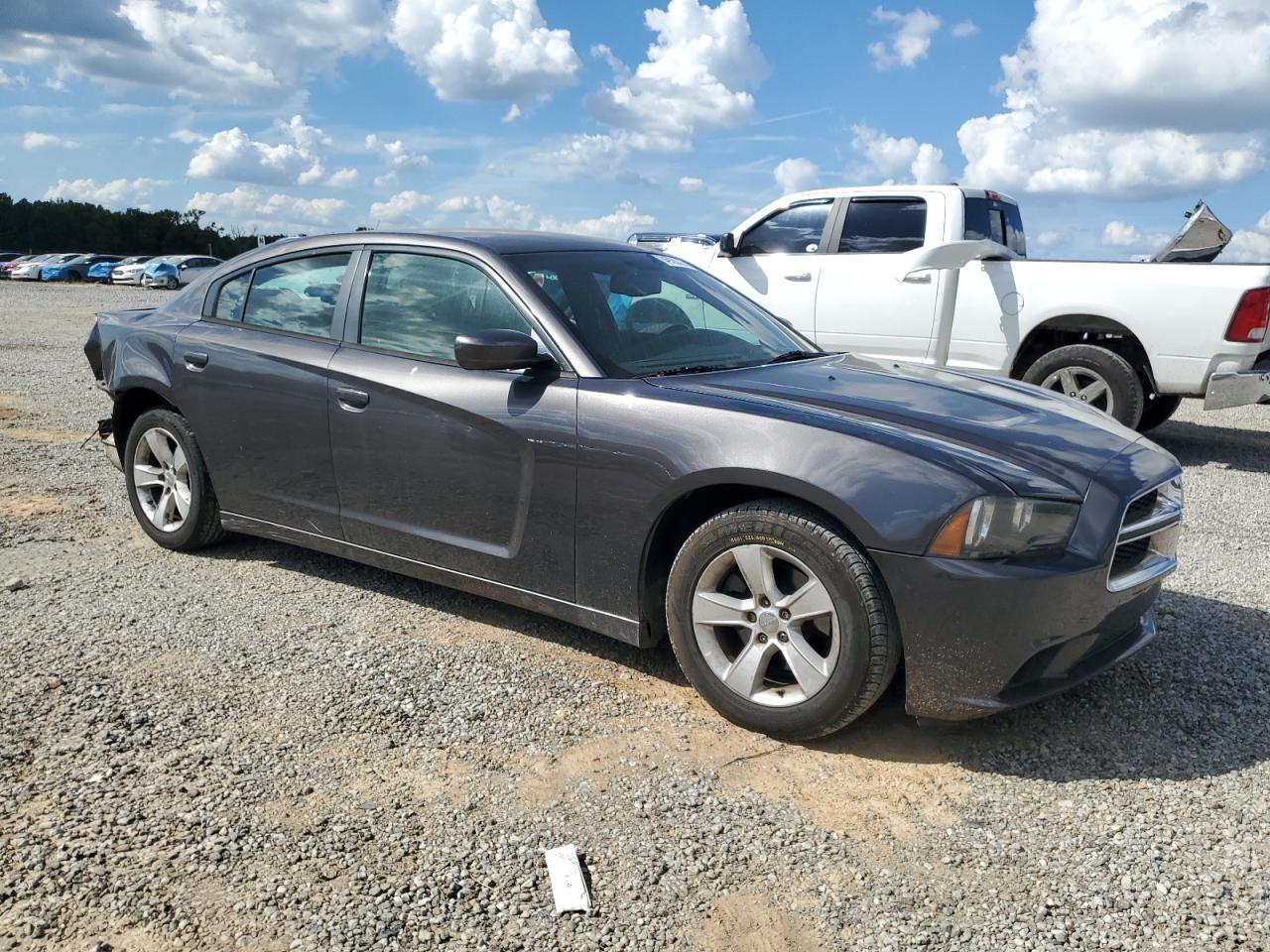 DODGE CHARGER SXT