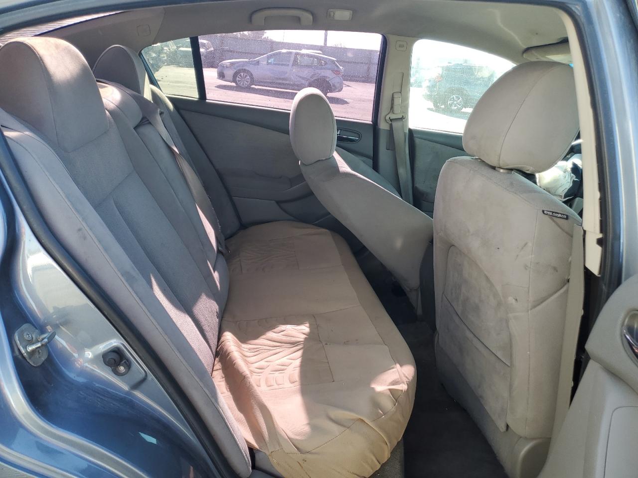 NISSAN ALTIMA BASE